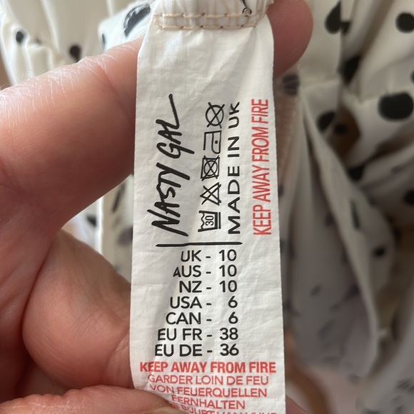 Nasty Gal Cream w/Black Polka Dot Print Mini Dress w/Tiered Elastic Ruching - 6 - Picture 12 of 12